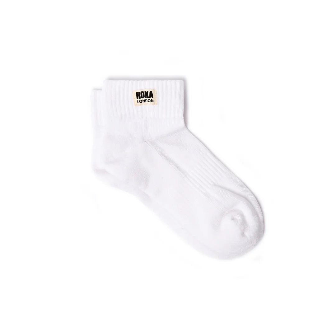 ROKA London Wembley Ankle Socks in Off White
